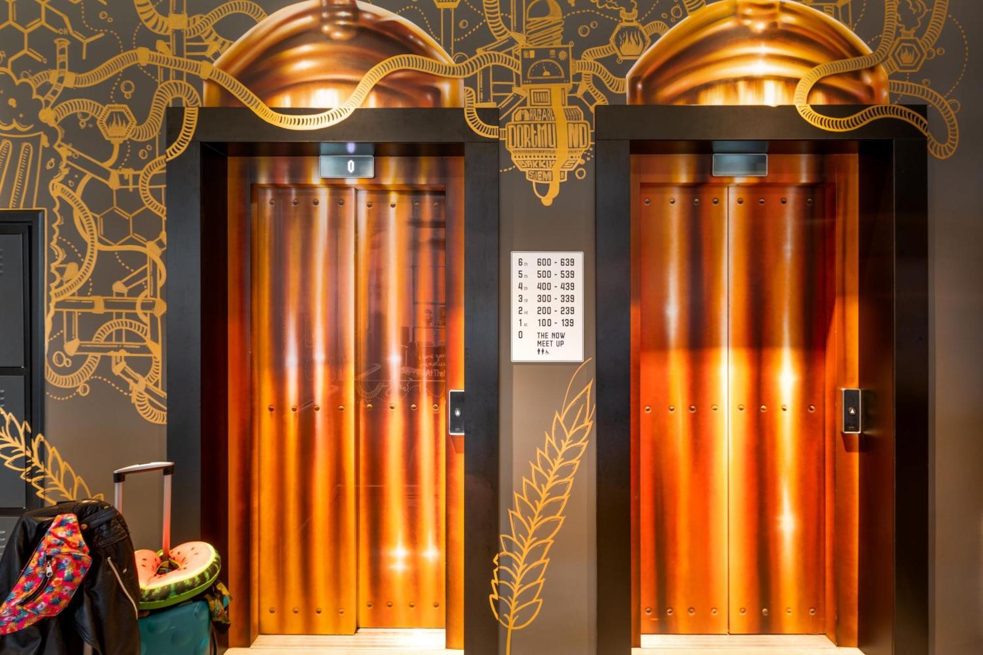 Moxy Hotel